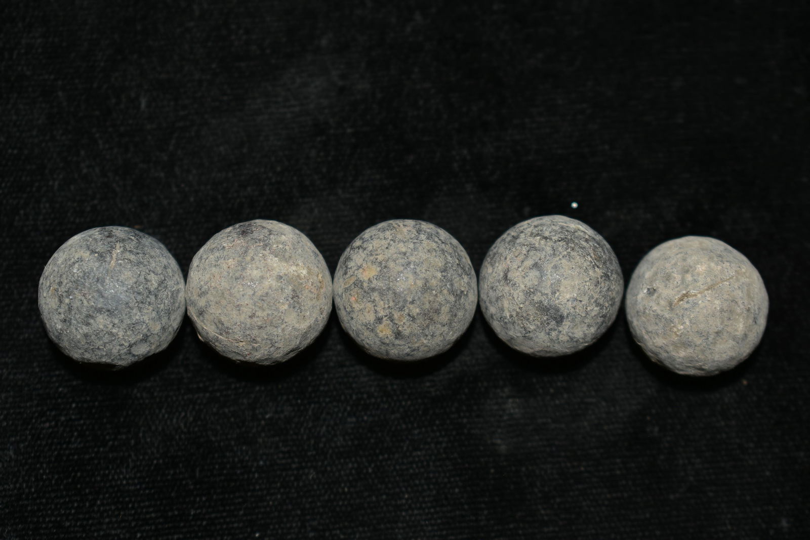 Lot of 5 Civil War Musket Balls: Lot of 5 Civil War Musket Balls