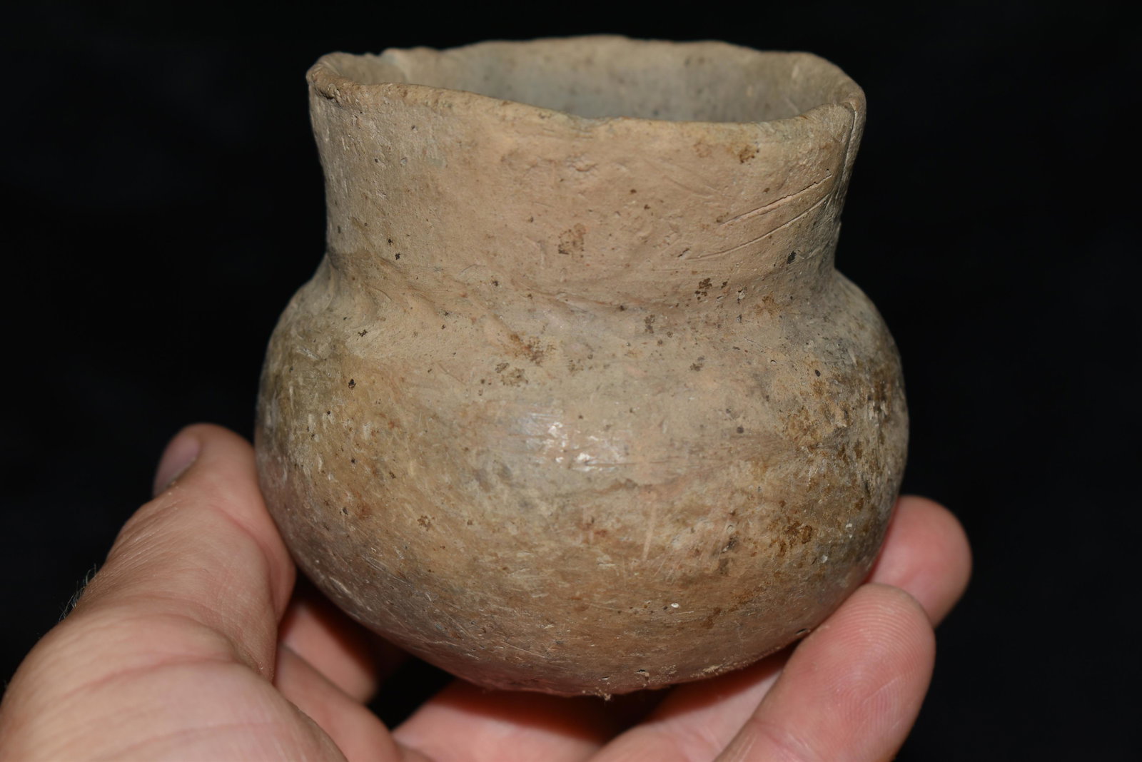 Minature 3" Mississippian Water Botle found by Greg: Minature 3" Mississippian Water Botle found by Greg Shipley in Arkansas, Restored, Authentic Native American Arrowhead, Artifact