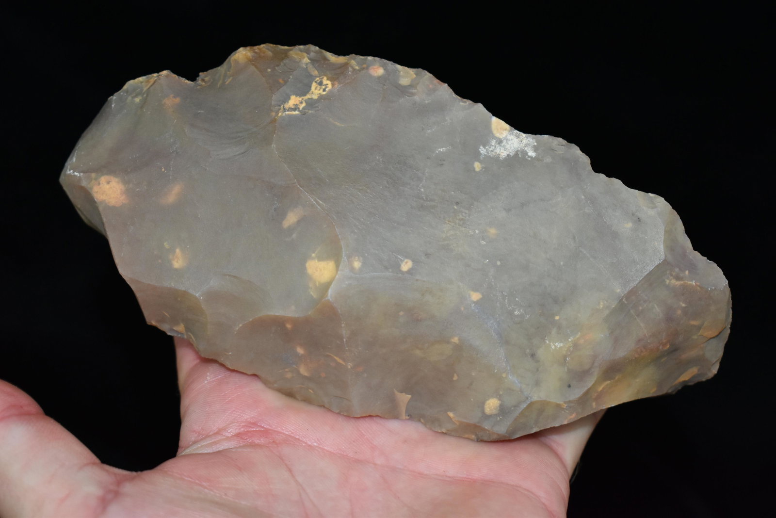 6 1/2" Neolithic Flint Early Man Paleo Paleoithic Hand: 6 1/2" Neolithic Flint Early Man Paleo Paleoithic Hand Axe, Good Color, Africa