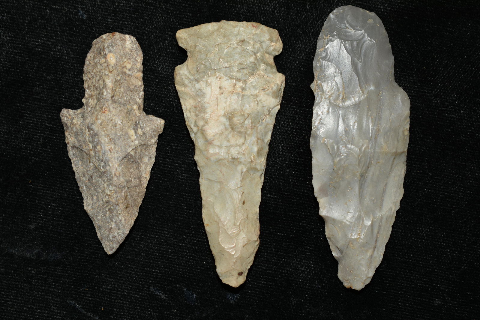 Lot of 3 Archaic and Woodland Points, Largest is 2 3/4" (1 of 2)