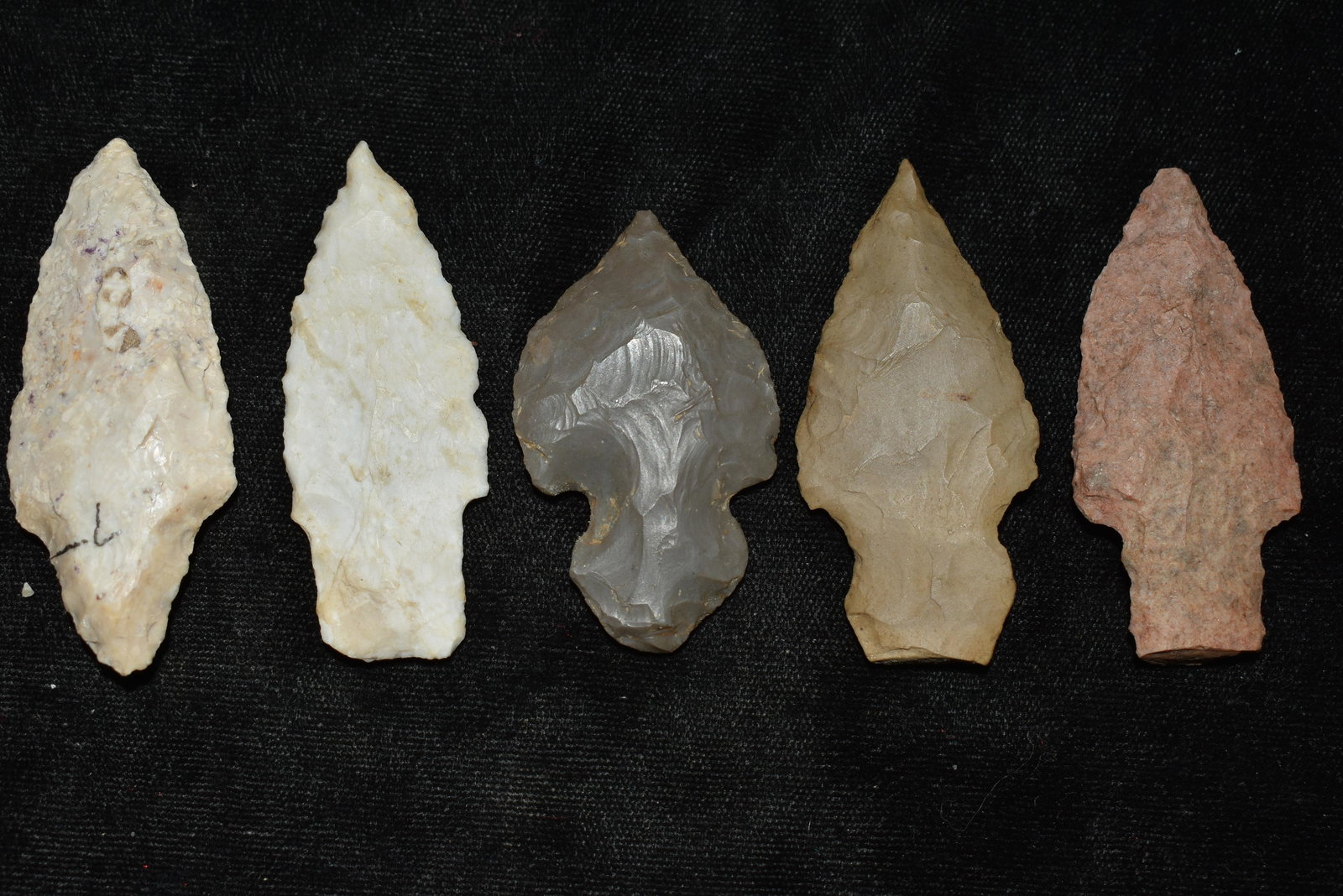 Lot of 5 Archaic Points found in Indiana and Illinois (1 of 2)