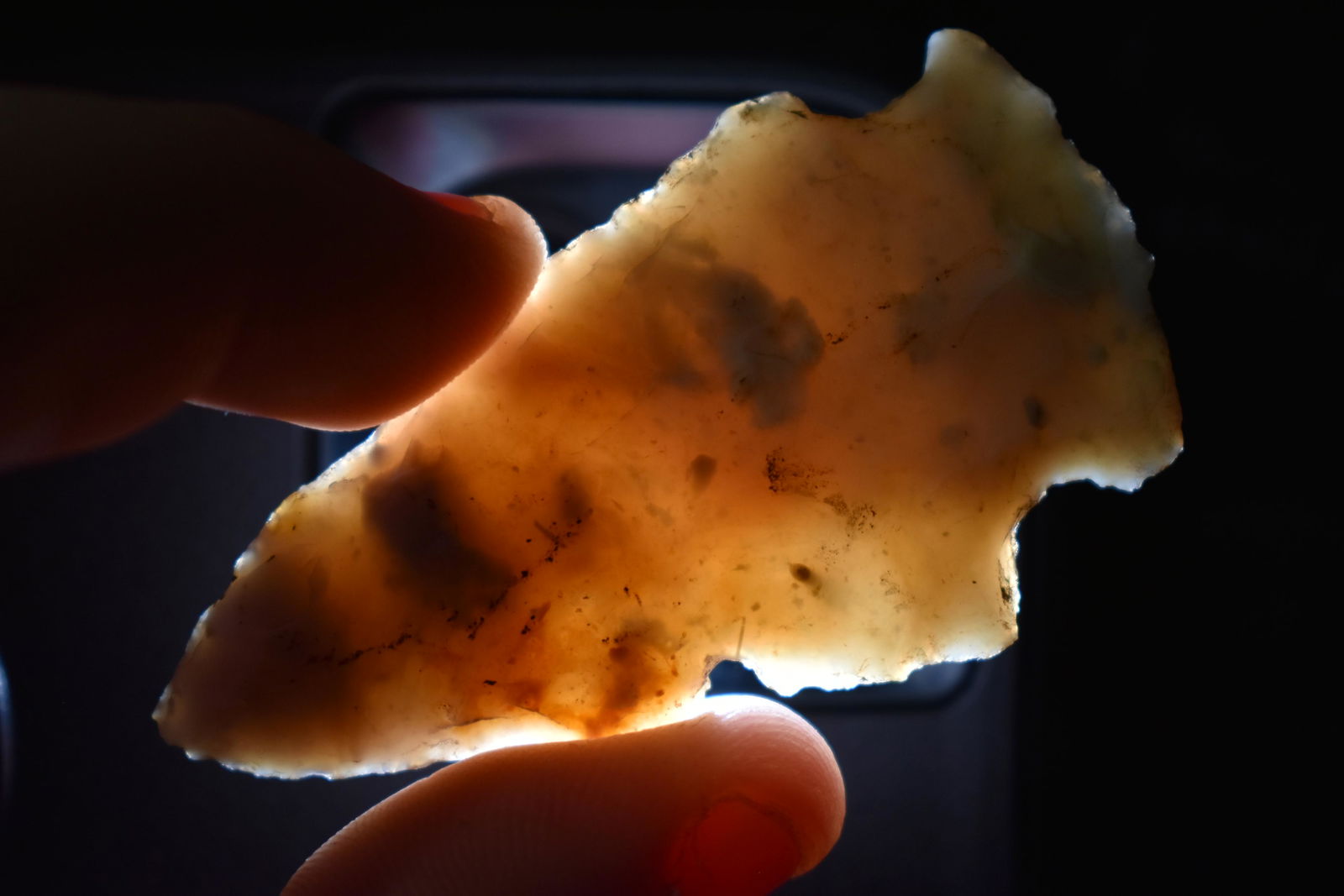 2 1/4" Highly Translucent Thin Hopewell Point, This (1 of 5)