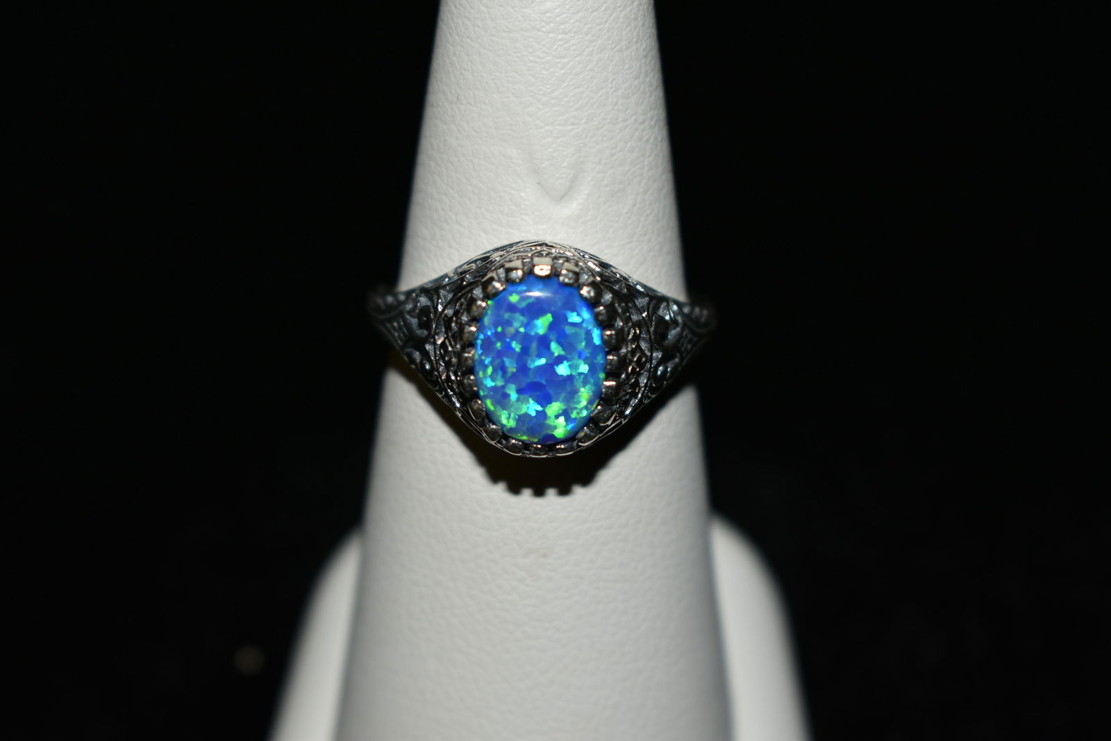 2CT Natural Blue Fire Opal 925 Solid Sterling (1 of 5)