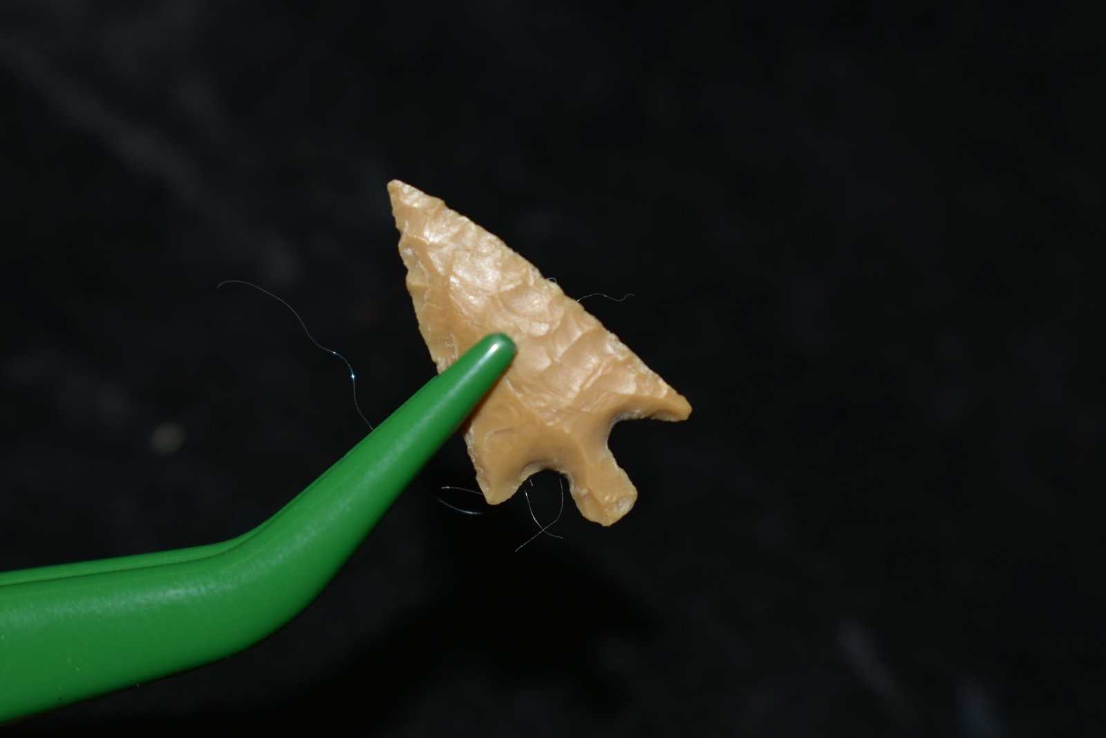 3/4" Waulla Gap This collection contains Wonderful: 3/4" Waulla Gap This collection contains Wonderful examples of Columbia River Valley Arrowheads and Darts from the Fred Van Ronk Collection. The location of these artifacts range from the about Dalles