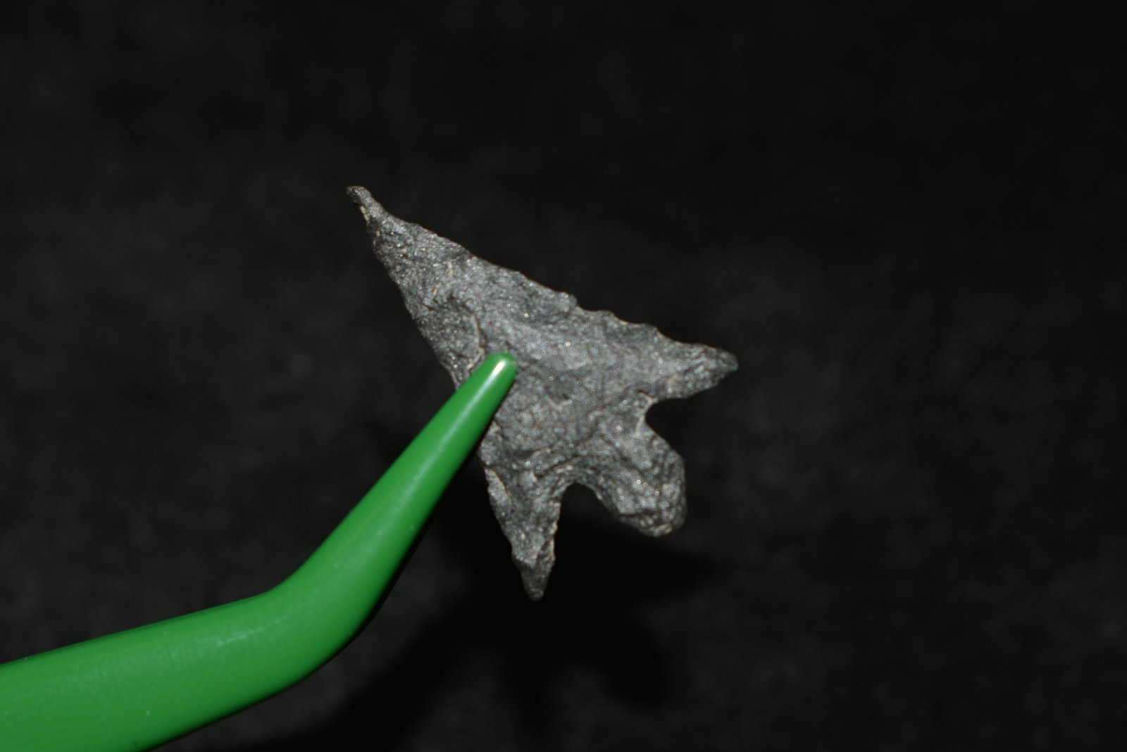 1" Gunther Barb This collection contains Wonderful: 1" Gunther Barb This collection contains Wonderful examples of Columbia River Valley Arrowheads and Darts from the Fred Van Ronk Collection. The location of these artifacts range from the about Dalles