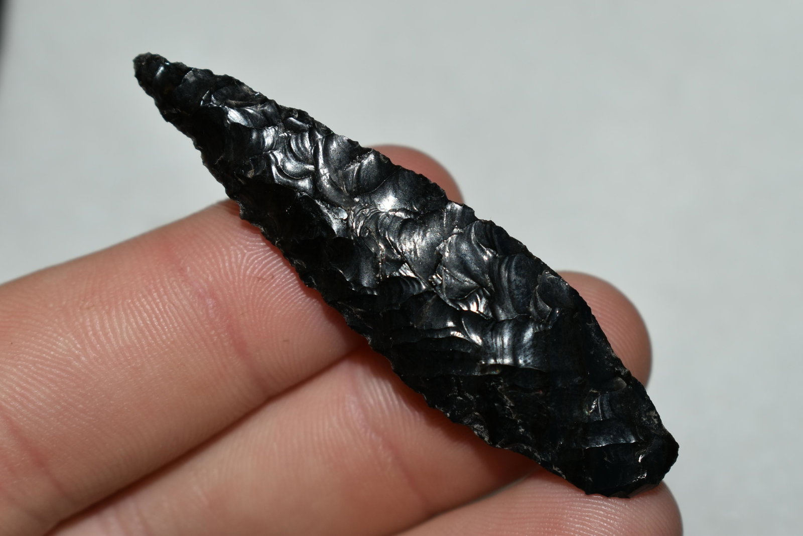 2 1/8" Humboldt This collection contains Wonderful: 2 1/8" Humboldt This collection contains Wonderful examples of Columbia River Valley Arrowheads and Darts from the Fred Van Ronk Collection. The location of these artifacts range from the about Dalles