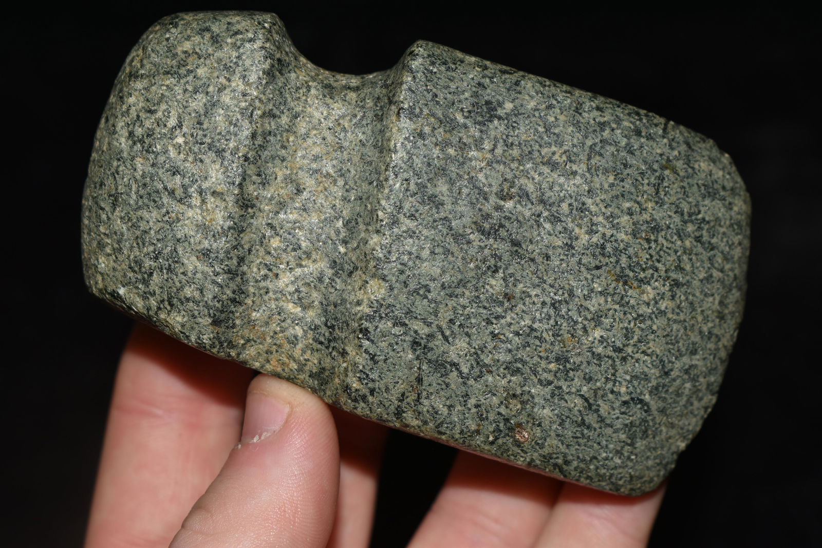 4" LONG IOWA SLANT GROOVE AXE, FOUND IN VAN BUREN (1 of 7)