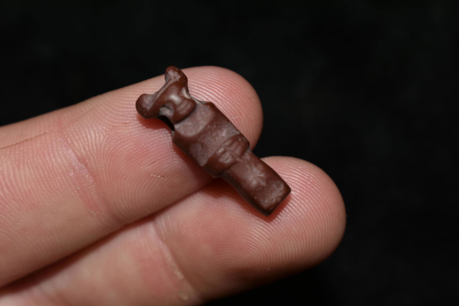 JASPER EFFIGY BEAD / PENDANT FROM ARIZONA, ANASAZI / (1 of 4)