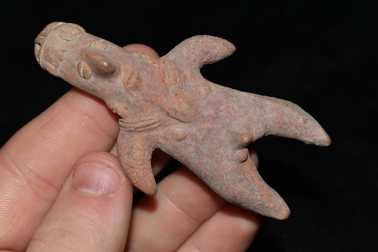 3 1/8" PRE COLUMBIAN HUMAN EFFIGY POTTERY / CLAY (1 of 4)