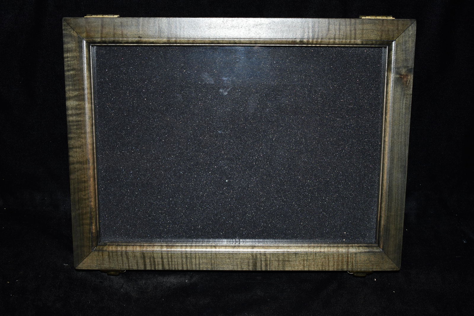 Beautiful 12" x 16" x 2 1/2" Artifact Display Case (1 of 3)
