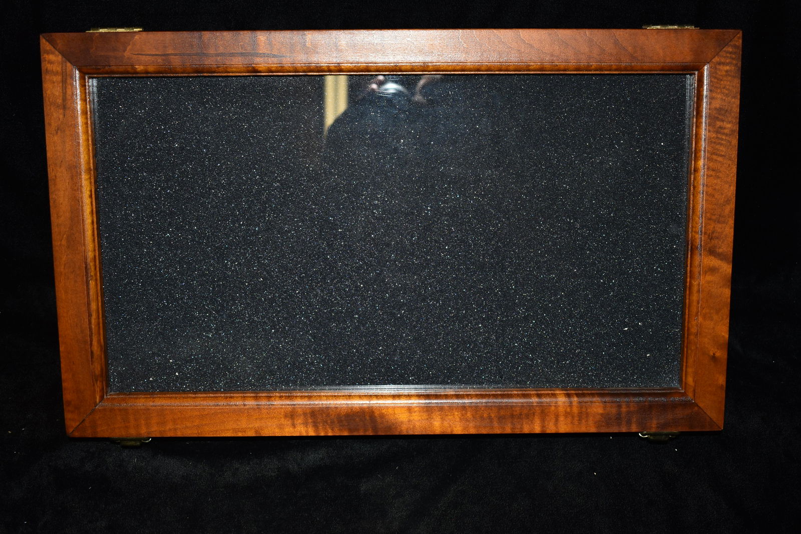 Beautiful 12" x 20" x 2 1/2" Artifact Display Case (1 of 3)