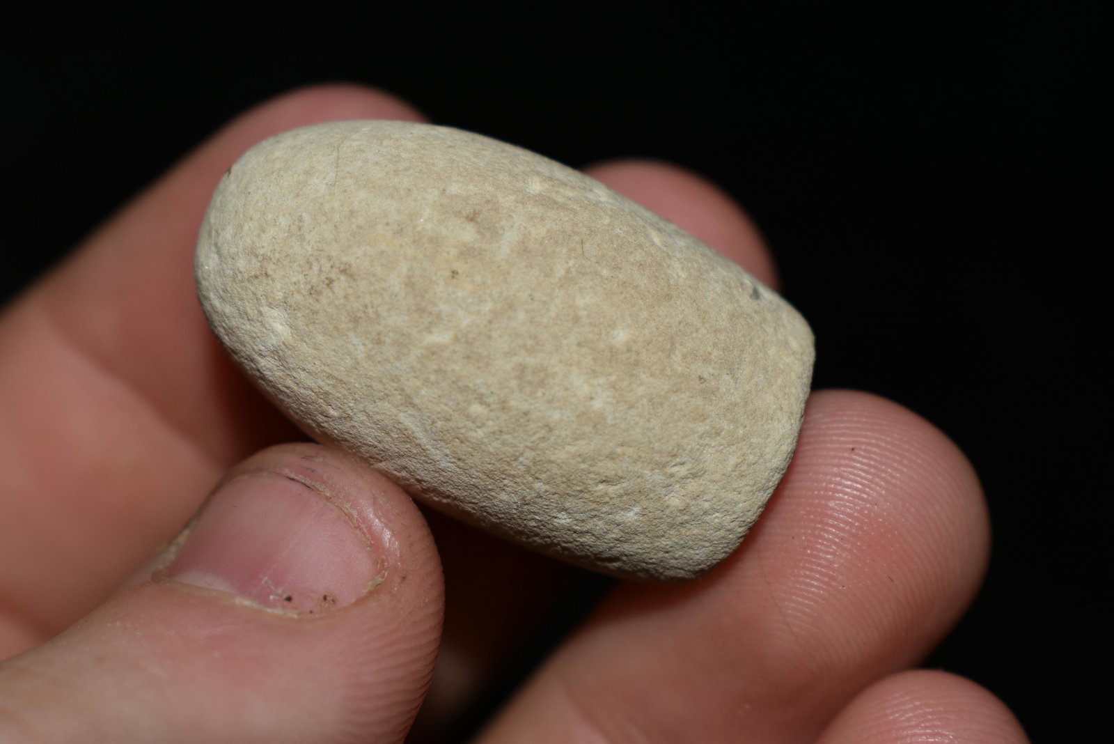 1 1/4" Limestone Plummet/Tool Found by Dan Simmons in: 1 1/4" Limestone Plummet/Tool Found by Dan Simmons in Lincoln Co., Missouri in the 90's Authentic Native American Artifact