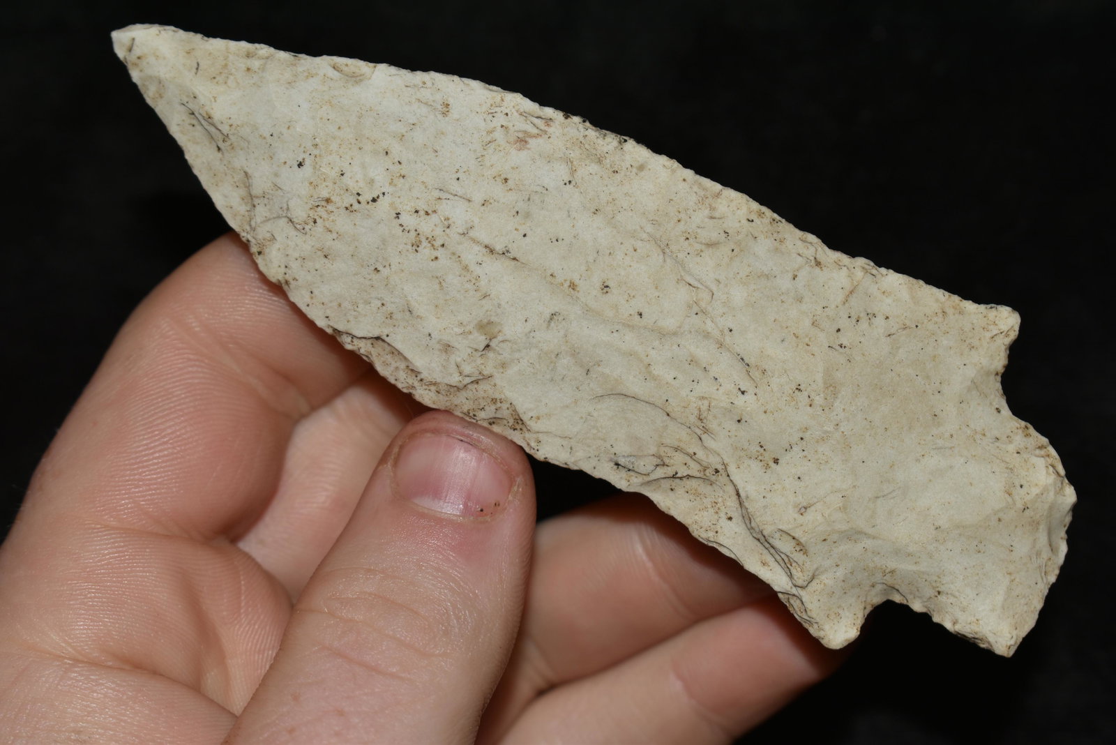 4 1/2" Etley Found by Dan Simmons in Lincoln Co.,: 4 1/2" Etley Found by Dan Simmons in Lincoln Co., Missouri in the 90's Authentic Native American Artifact