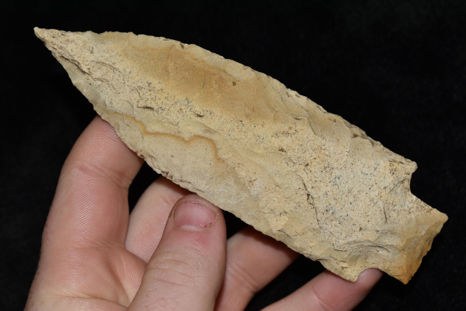 Classic 5 1/4" Etley Found by Dan Simmons in Lincoln: Classic 5 1/4" Etley Found by Dan Simmons in Lincoln Co., Missouri in the 90's Authentic Native American Artifact