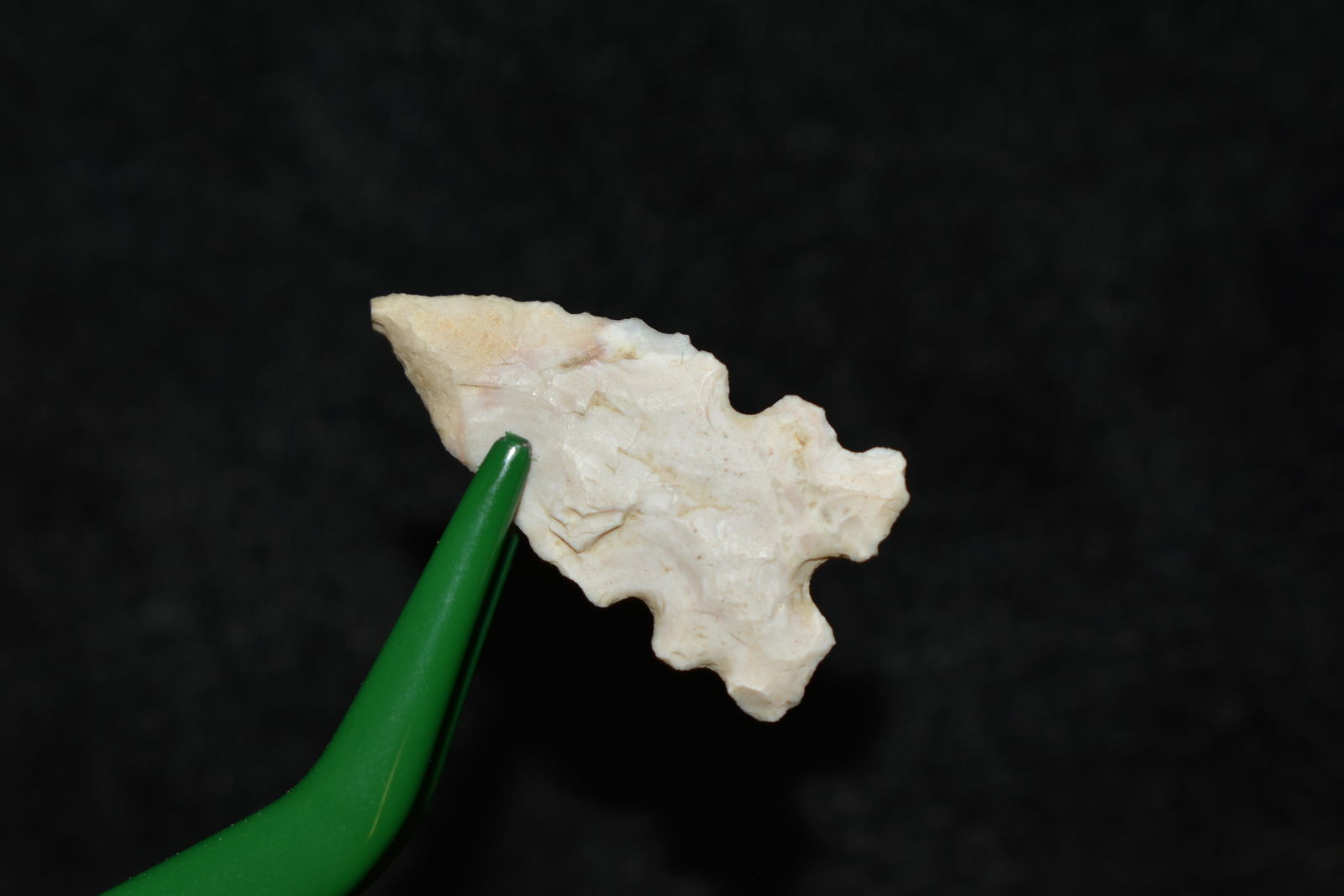 1" 5 Notched Cahokia purchased from John Miller approx.: 1" 5 Notched Cahokia purchased from John Miller approx. 1968. Bought at a farm sale at Cahokia Mounds. Ex. Mitch Lewis Authentic Native American Artifact Arrowheads