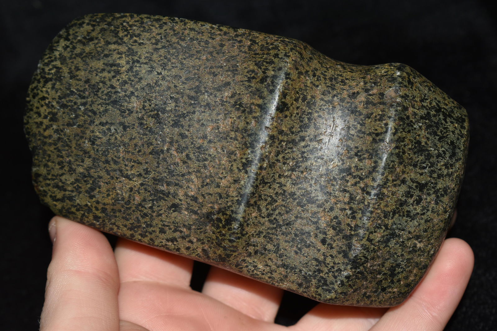 5" 3/4 Groove Axe, found in Missouri, Great: 5" 3/4 Groove Axe, found in Missouri, Great Finish/Speckled Granite Authentic Native American Artifact Arrowheads