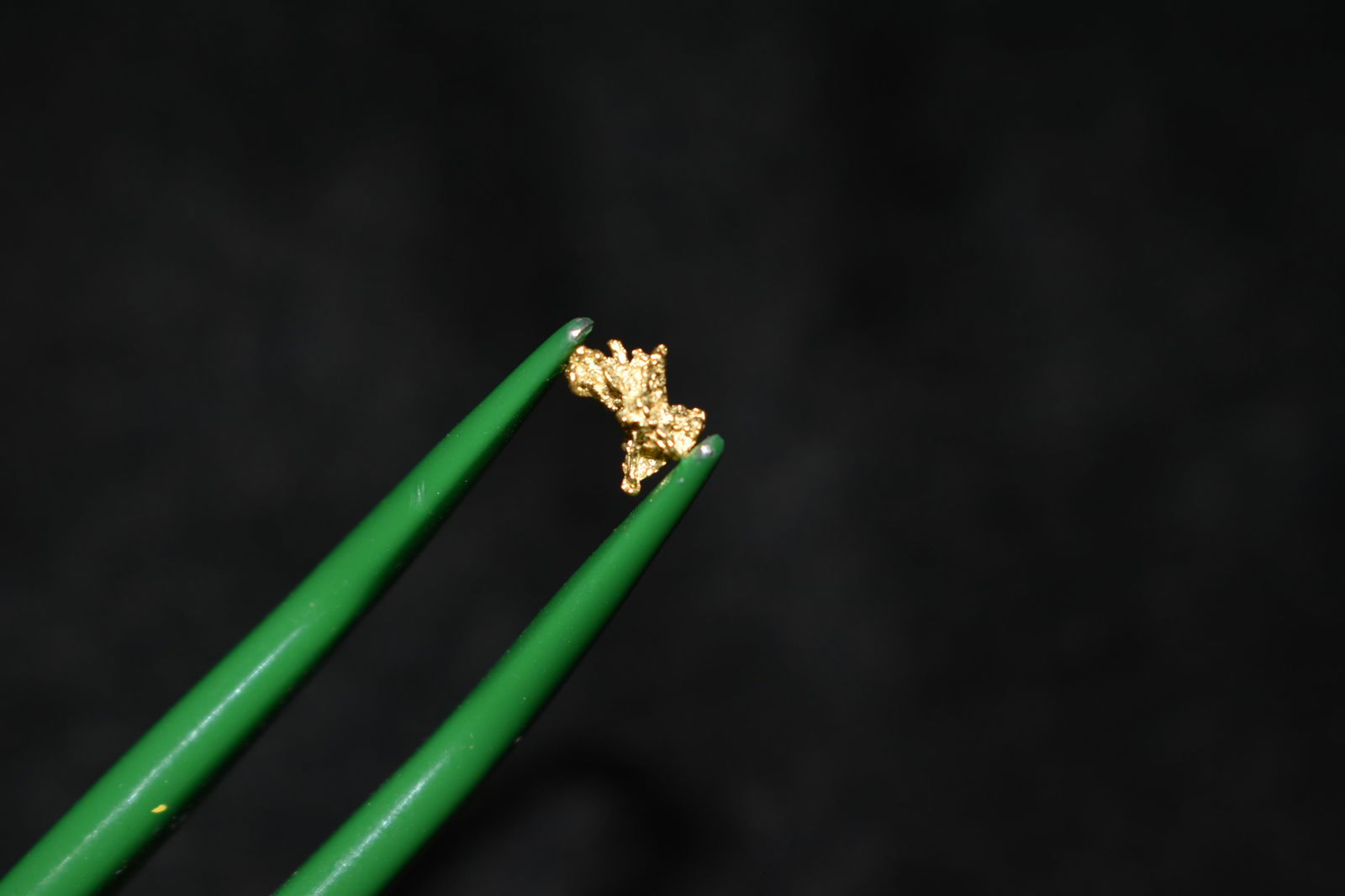 NATURAL GOLD NUGGET FROM ALASKA, .216 GRAMS, PURE (1 of 3)