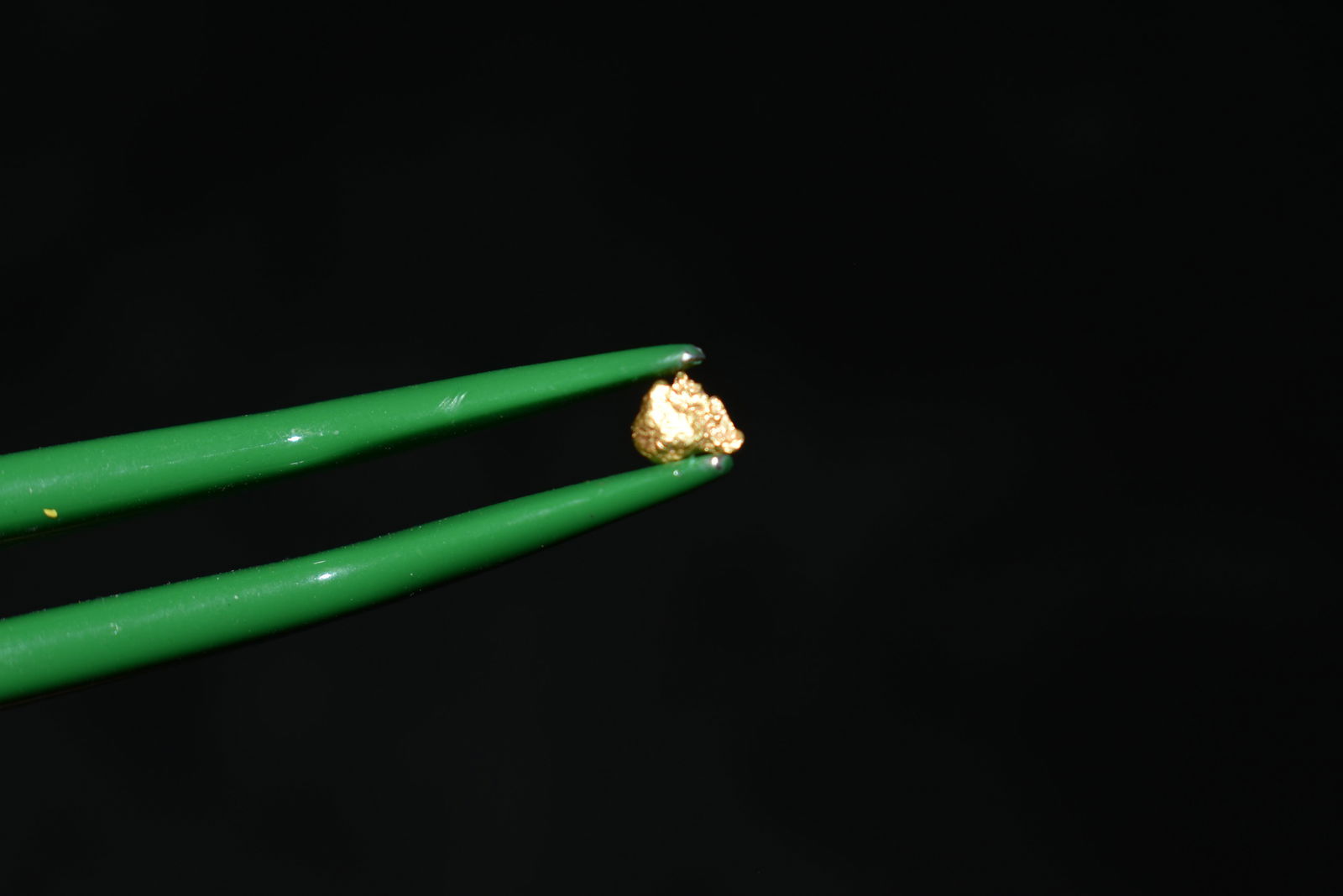 NATURAL GOLD NUGGET FROM ALASKA, .143 GRAMS, PURE (1 of 2)