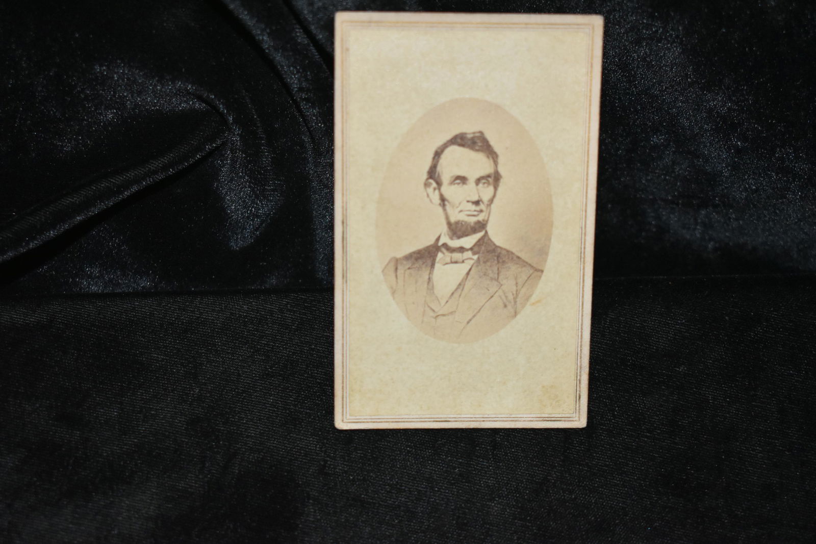 Antique CDV Abraham Lincoln Civil War Era 1860's (1 of 2)