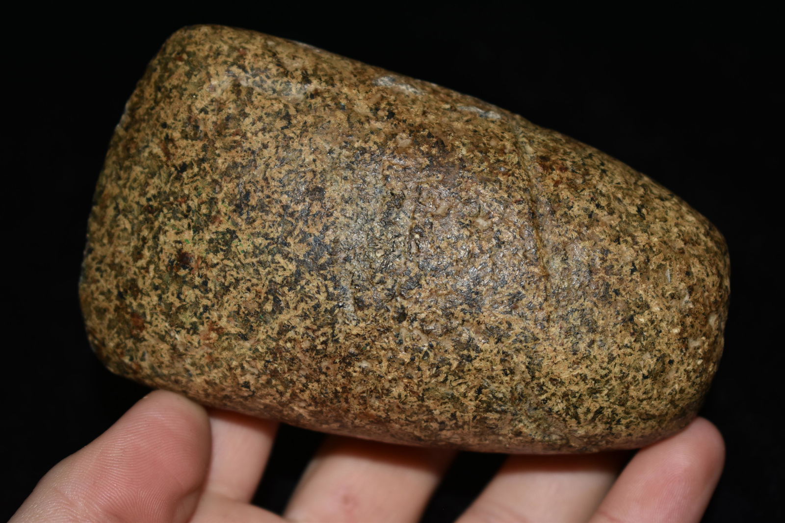4 1/4" Celt found in Macoupin Co., Illinois Authentic (1 of 5)