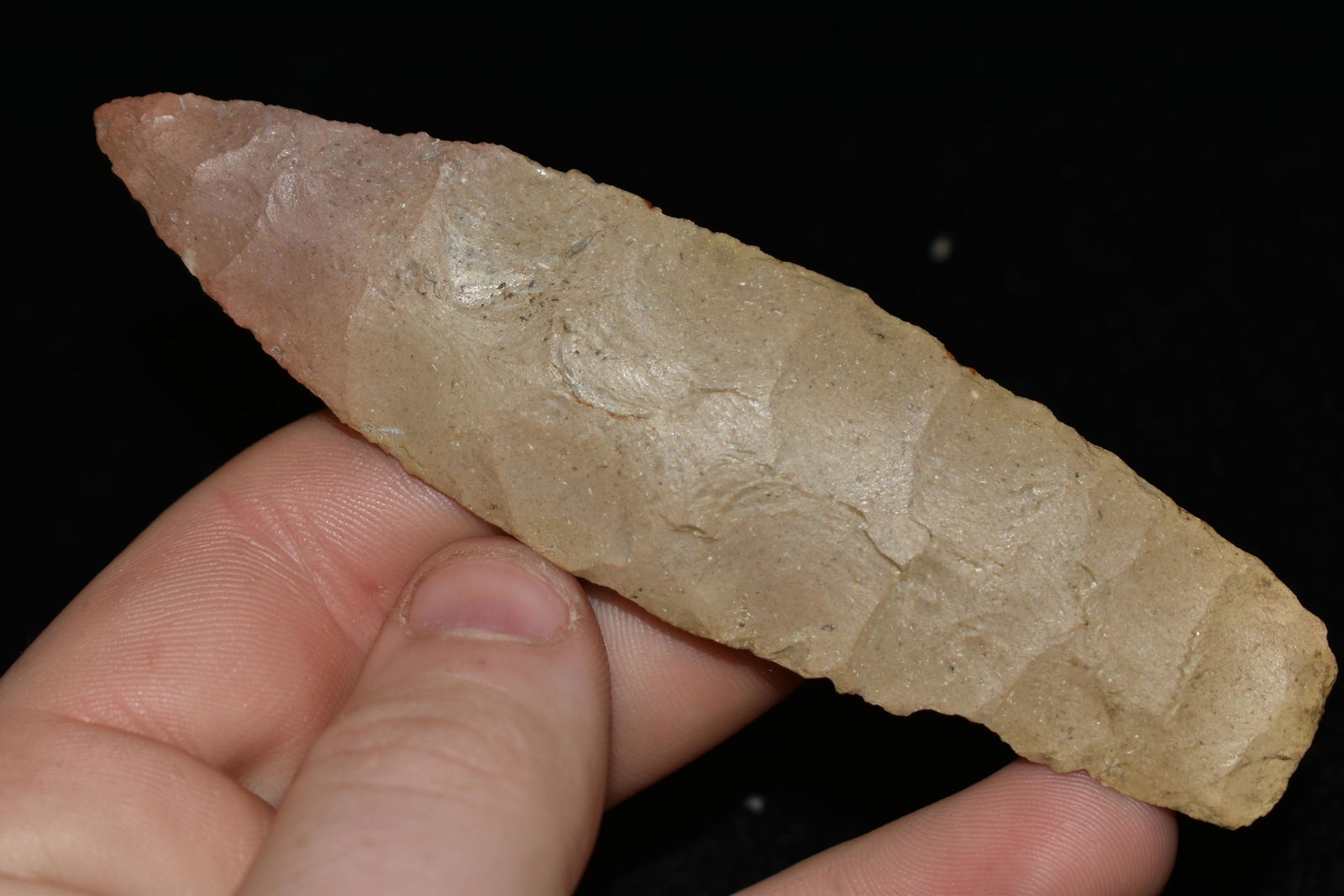 4 1/8" Agate Basin found in Colorado, Ex. Robert Walter (1 of 5)