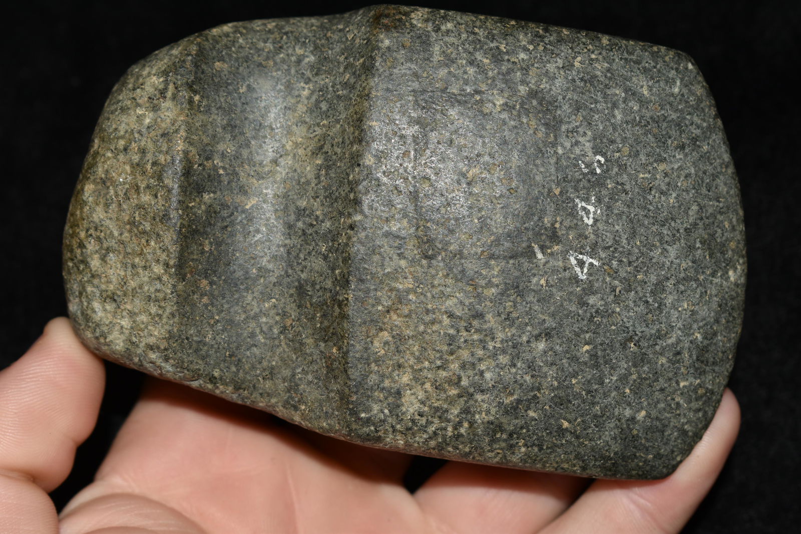4 1/4" Flare Bit Slant Groove Keokuk Axe found in (1 of 6)