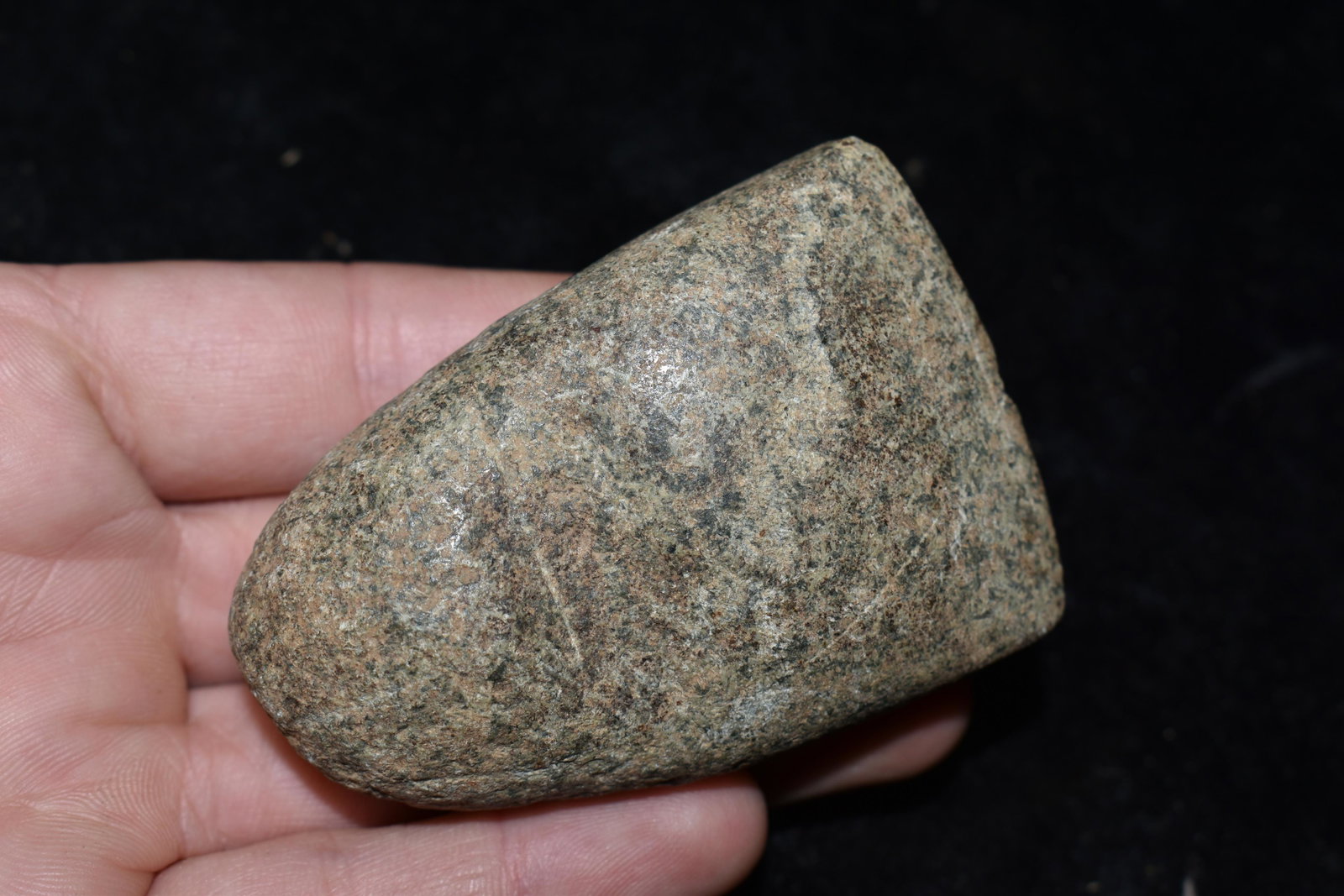 3" Axe Head, Native American Artifacts: 3" Axe Head, Native American Artifacts