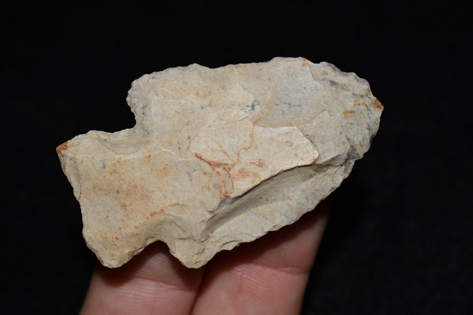 2 1/16" Apple Creek Point, Native American Artifacts (1 of 3)