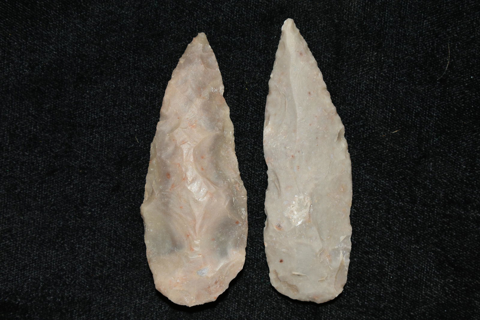 Lot of 2 blades found in Texas, largest measures 3 (1 of 3)