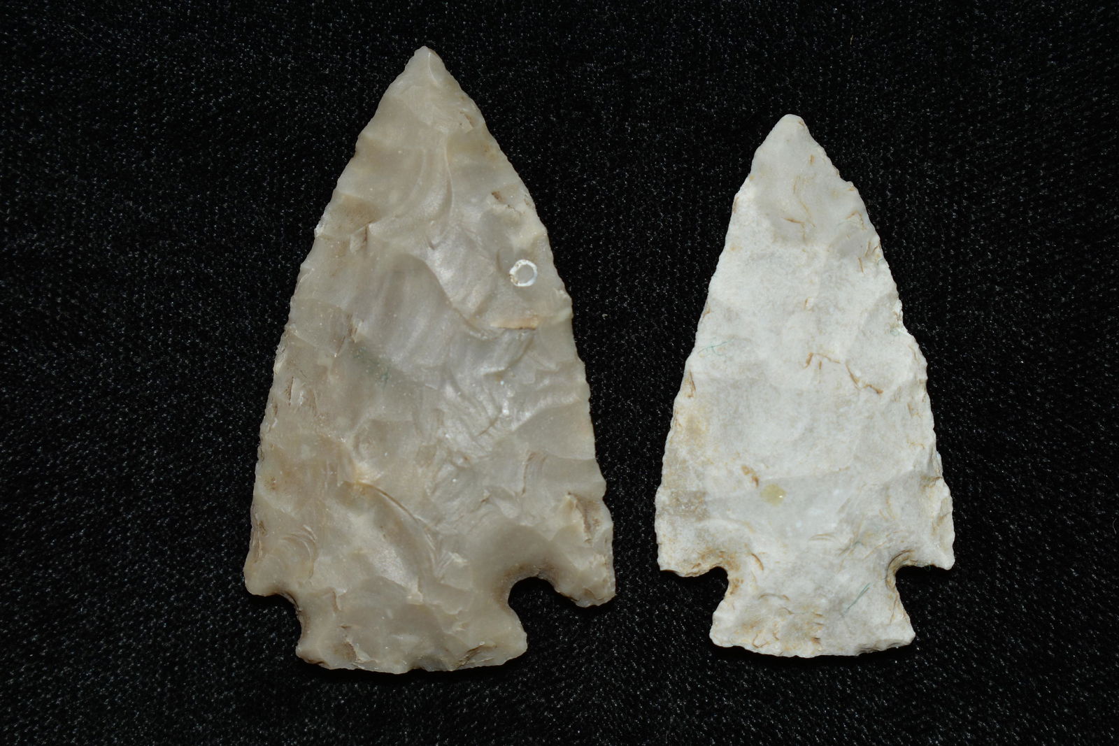 Lot of 2 Arrowheads found in Texas Native American (1 of 2)