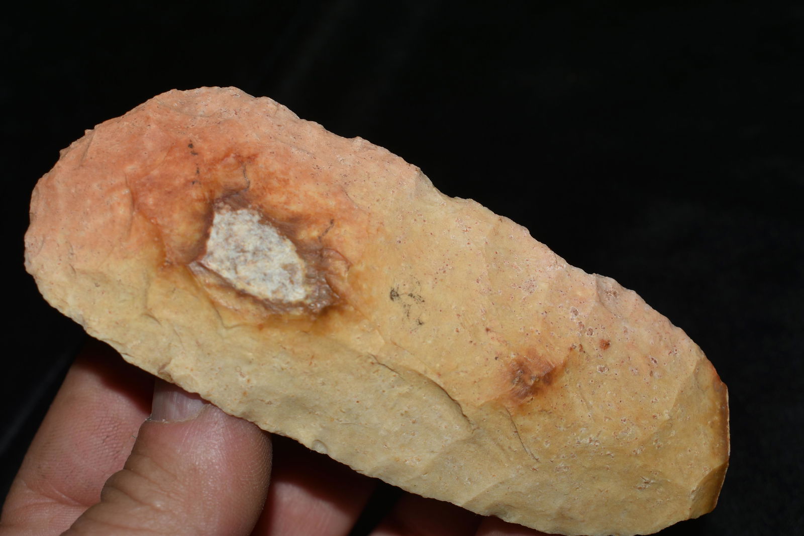 4 1/2" Sedalia Digger: 4 1/2" Sedalia Digger Found in Audrain County, Mo by Dennis Singleton. Authentic Ancient Pre-Historic Native American Indian Artifact Arrowhead