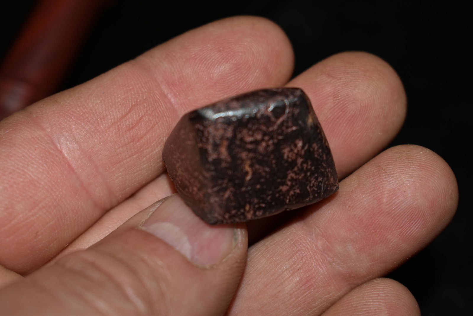 1" Hemitite Head Cone: 1" Hemitite Head Cone or Rubbing Stone Found in Audrain County, Mo by Dennis Singleton. Authentic Ancient Pre-Historic Native American Indian Artifact