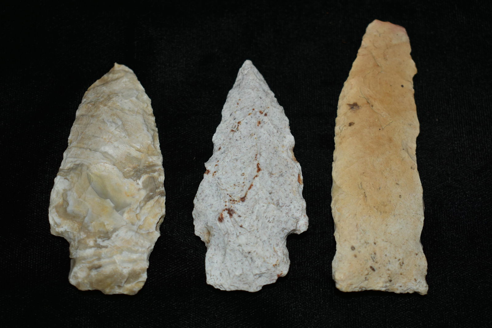 3 Arrowheads: 3 Arrowheads Found in Audrain County, Mo by Dennis Singleton 2 7/8" to 3 1/2" Authentic Ancient Pre-Historic Native American Indian Artifact