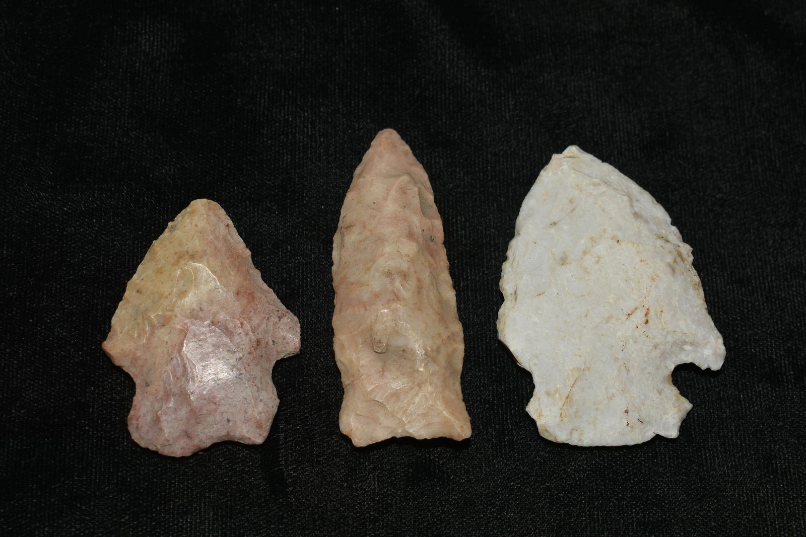 3 Arrowheads: 3 Arrowheads Found in Audrain County, Mo by Dennis Singleton 1 3/4" to 2 1/4" Authentic Ancient Pre-Historic Native American Indian Artifact