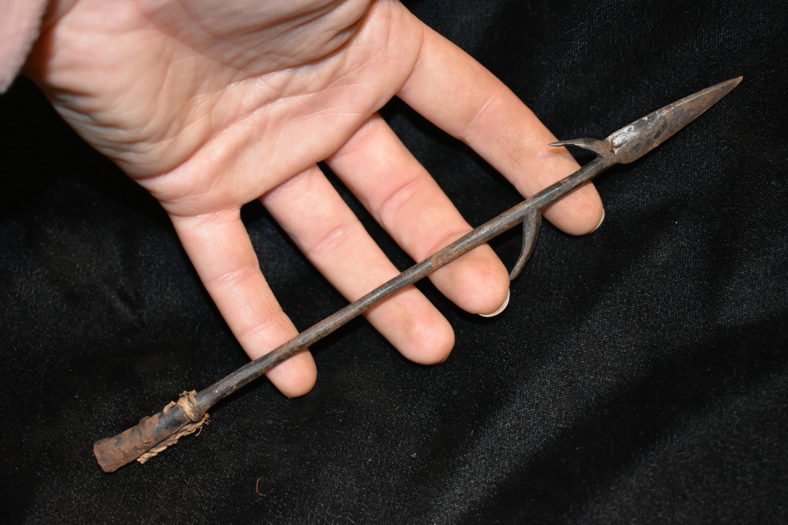 8 1/8" Barbed African Fishing Spear Head, African: 8 1/8" Barbed African Fishing Spear Head, African Relics, 1800's, Antique