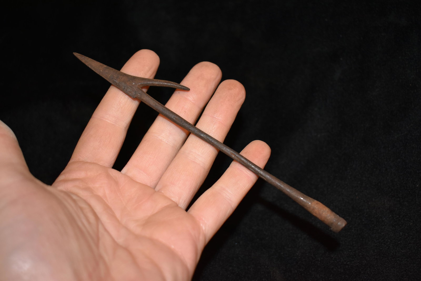 6 1/2" African Brass / Bronze Barbed Fishing Spear: 6 1/2" African Brass / Bronze Barbed Fishing Spear Head, African Relics, 1800s, Antique