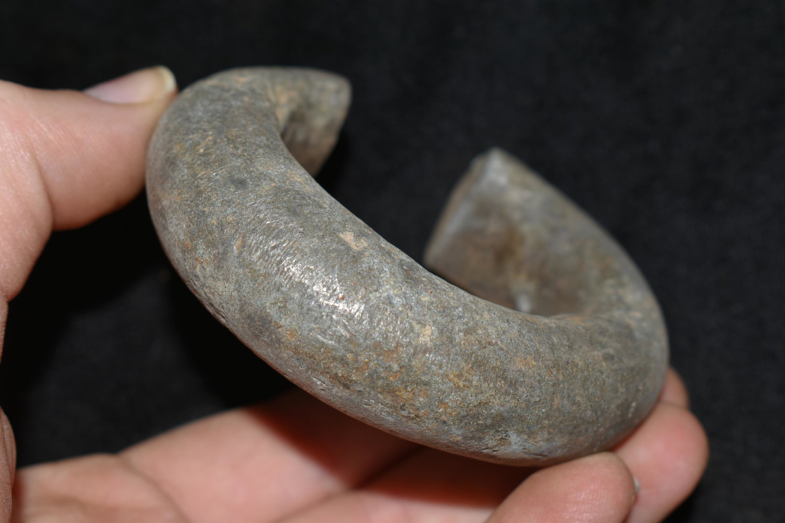 3 1/4" Bronze/ Brass African Cuff, African Relics,: 3 1/4" Bronze/ Brass African Cuff, African Relics, 1800's, Antique