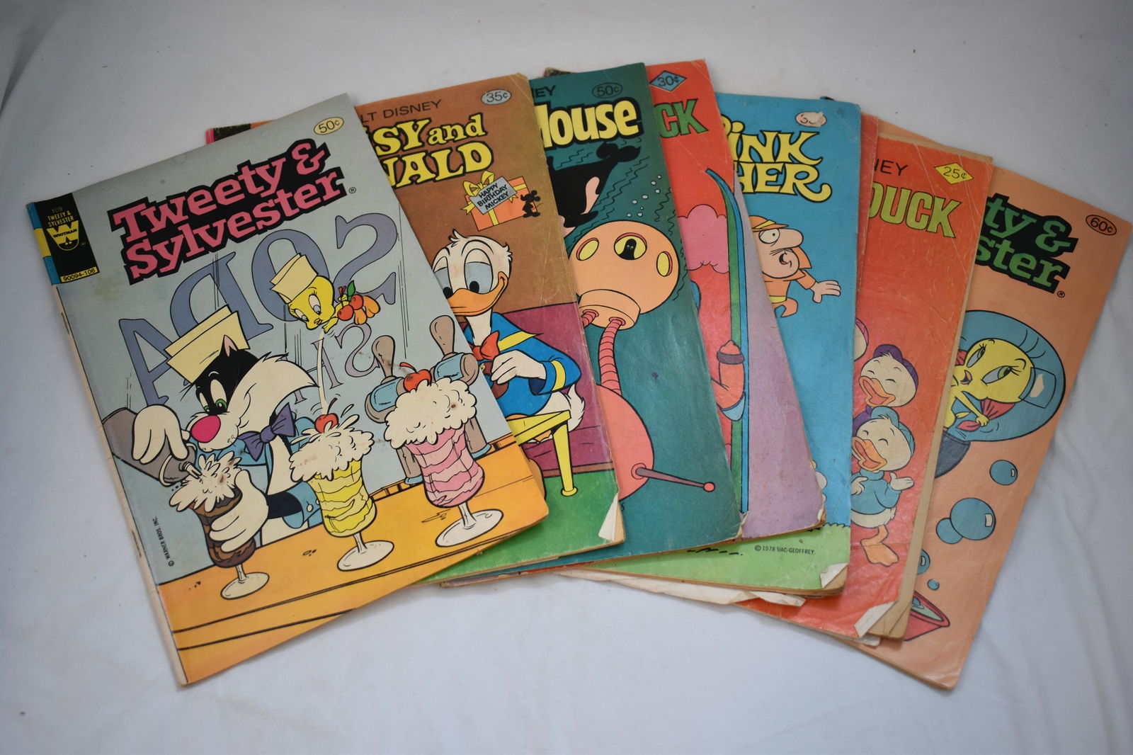 Lot of Vintage Looney Toons/ Mickey Mouse/ Tom and (1 of 3)