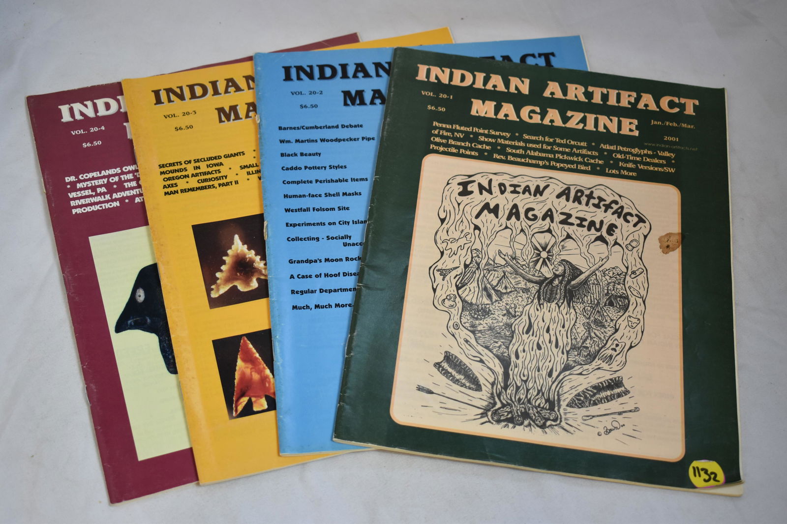 Lot of Five Archaeology Magazines (1 of 3)