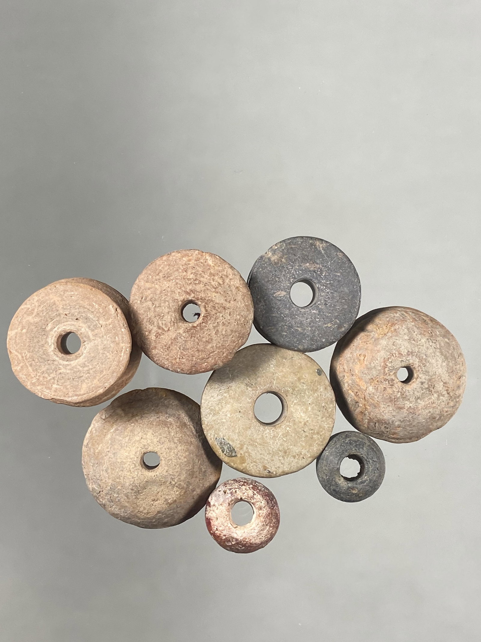 LOT OF 8 SPINDLE WHORL POTTERY BEADS, PRE-COLUMBIAN: LOT OF 8 SPINDLE WHORL POTTERY BEADS, PRE-COLUMBIAN FROM MEXICO, SOME NEAT SHAPES AND DESIGNS
