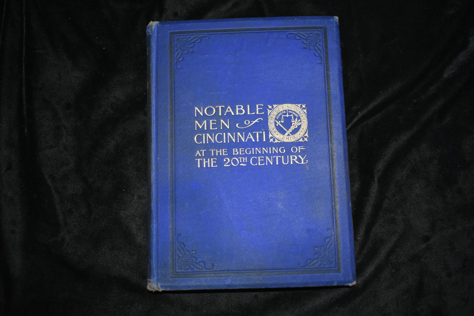 1904 Notable Men of Cincinnati 1st Ed: Notable Men of Cincinnati at the Beginning of the 20th Century (1903) by Col. Ben LaBree. Published by Geo. G. Fetter Printing Co, Louisville (1904). 1st Edition. Publishers original blue cloth hardba