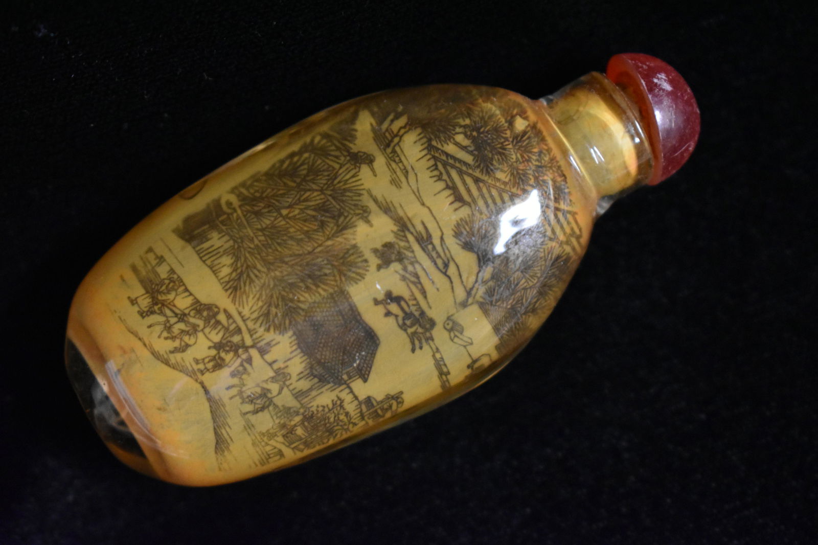 3" Snuff Bottle, Hand Painted, China, Antique: 3" Snuff Bottle, Hand Painted, China, Antique