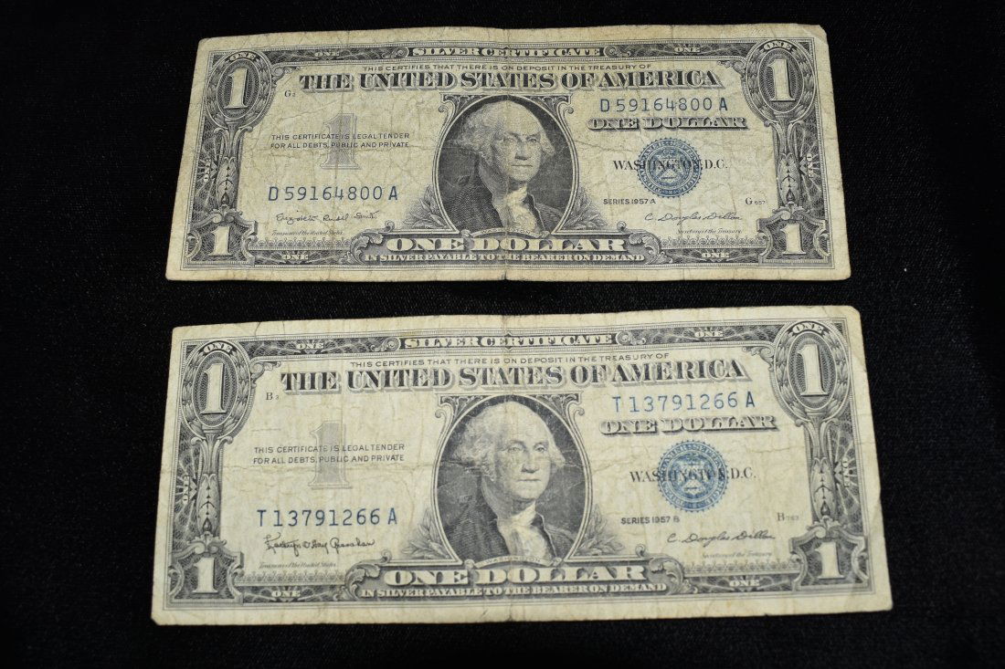 Pair of Silver Certificate One Dollar Bills,: Pair of Silver Certificate One Dollar Bills,