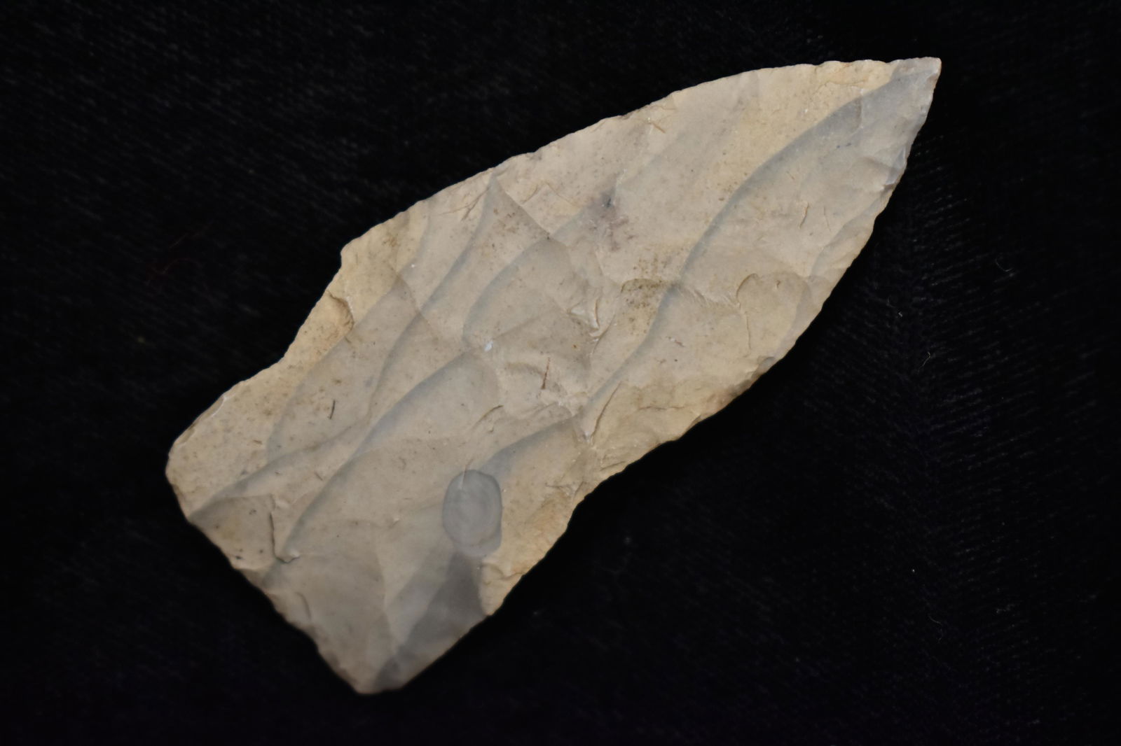 2 1/4" Blade. Native American Artifact (1 of 4)