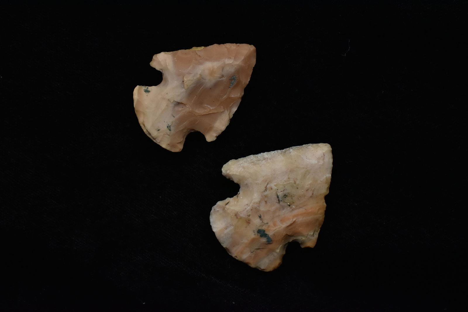 Lot of 2 Woodland Points, Largest 1 3/8" Great Color, (1 of 12)