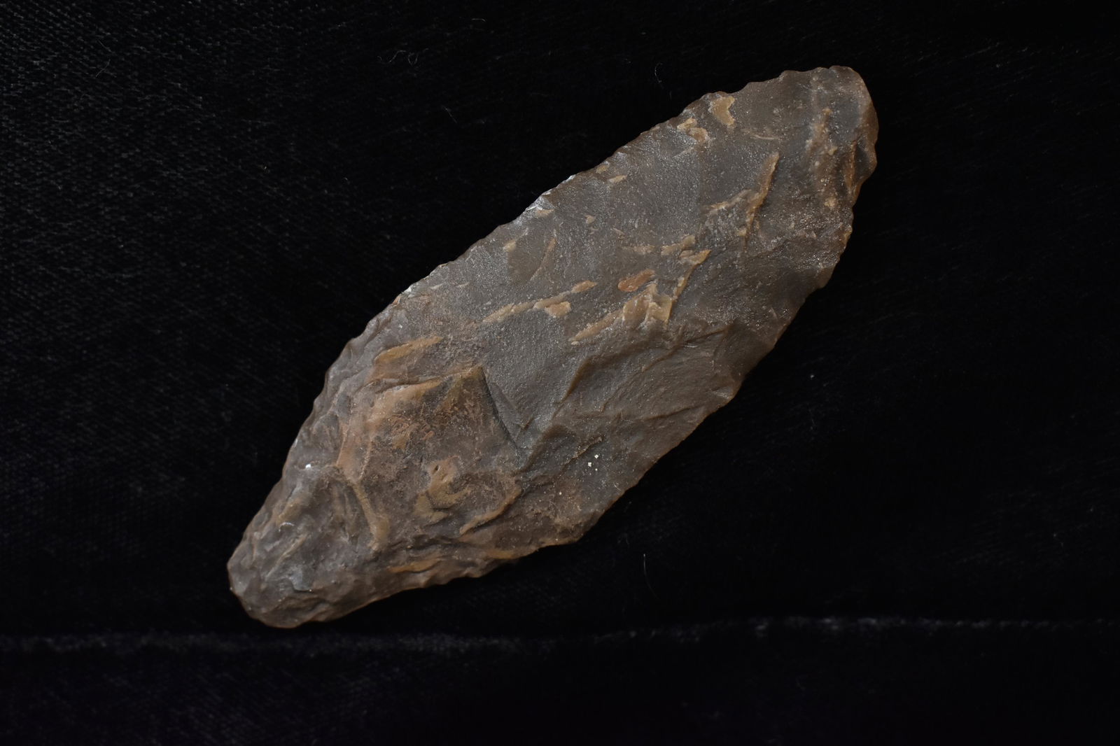 3 1/8" Adena Point, Central Texas, Native American (1 of 5)