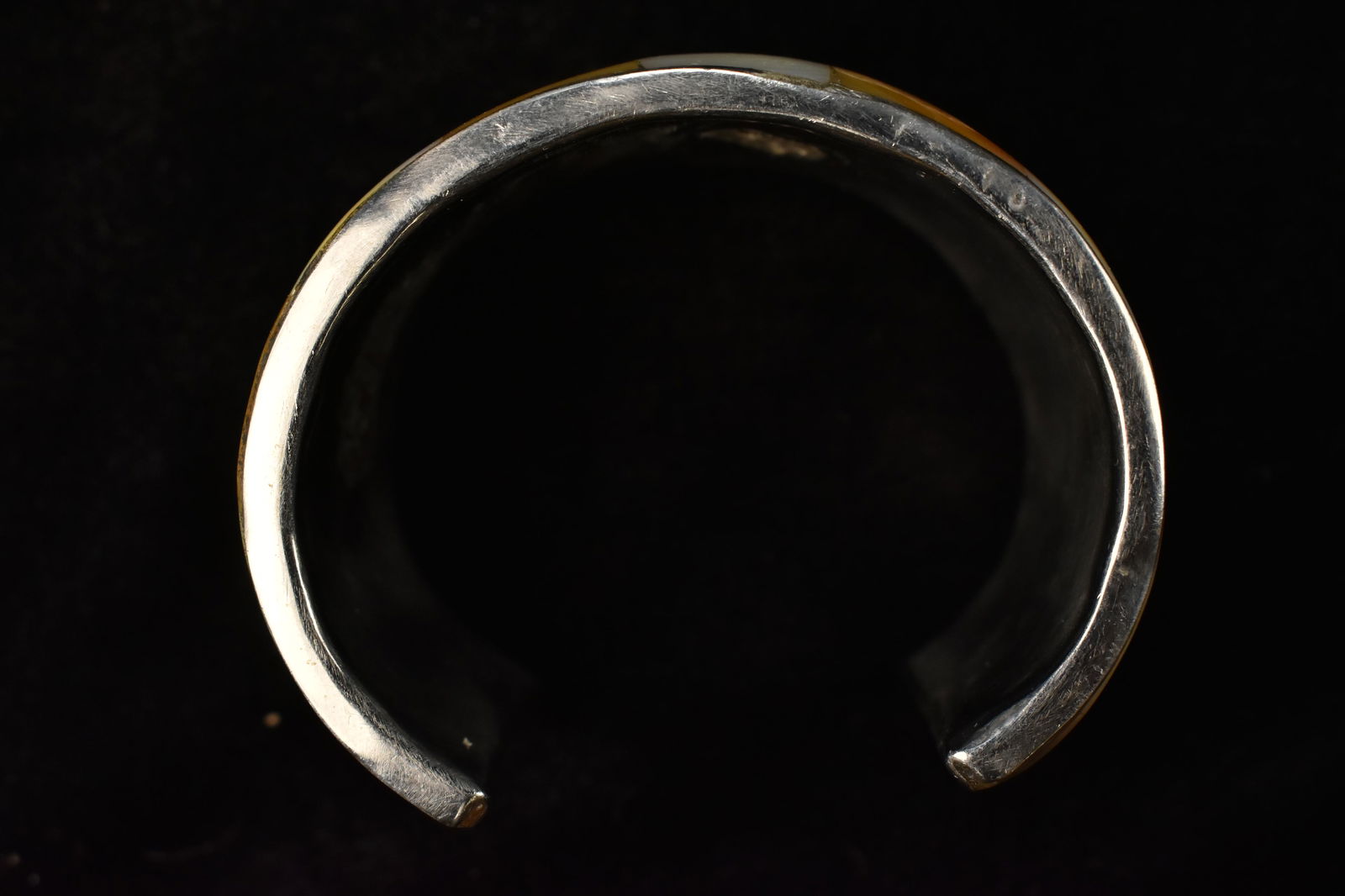 2 3/4" Cuff Bracelet, Inlayed Shell (1 of 6)