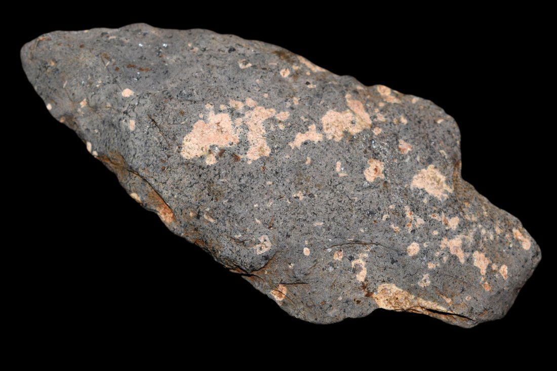 3 3/4" Dickson Point made of Rhyolite Found on the East (1 of 6)