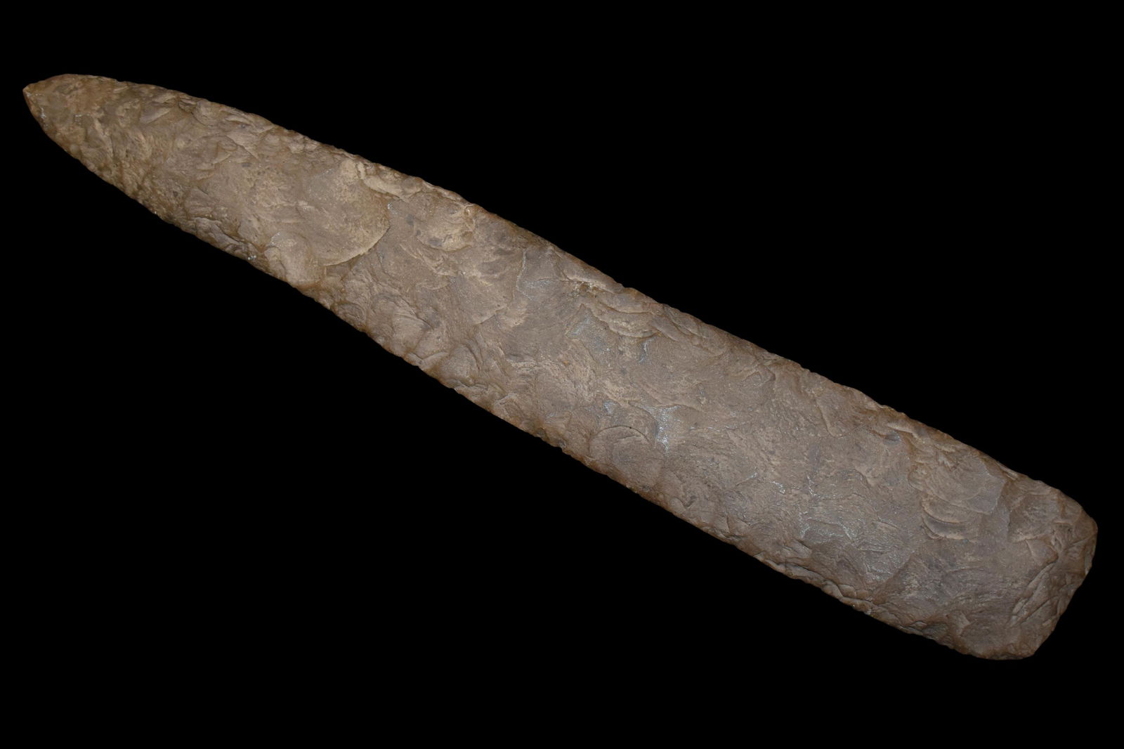 HUGE 15 3/8" Blade made of dover flint Found in (1 of 7)