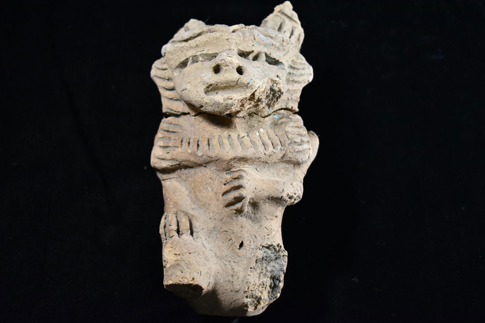 7" Pre Columbian Figurine, Broken and Reglued (1 of 7)